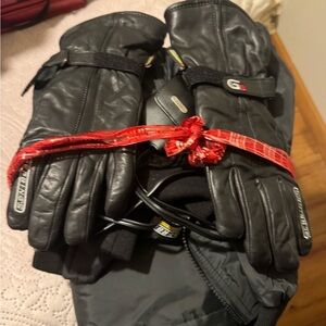 Black Leather Women's Gloves